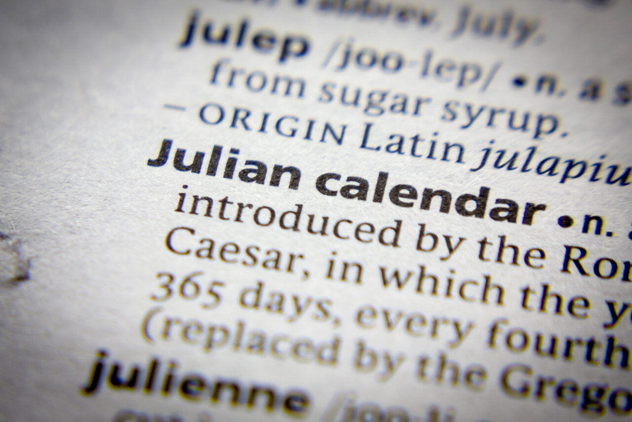 Word or phrase Julian calendar in a dictionary.