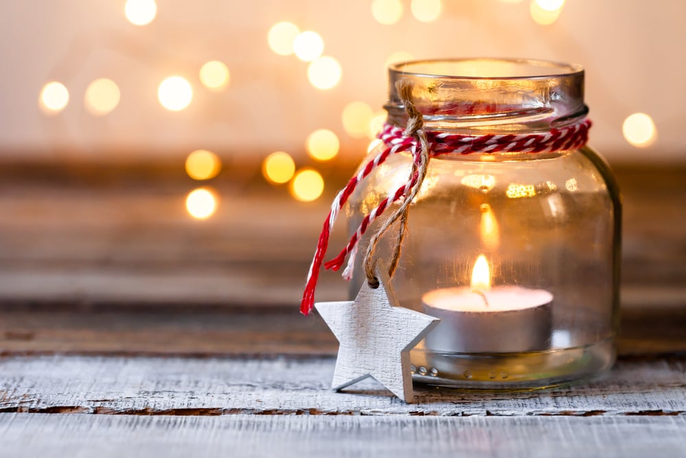 Idea,For,Simple,Cozy,Handmade,Holiday,Home,Decor:,Glass,Jar